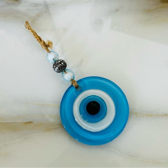 🧿 Blue Glass Evil Eye Pendant - Picture 1 of 4